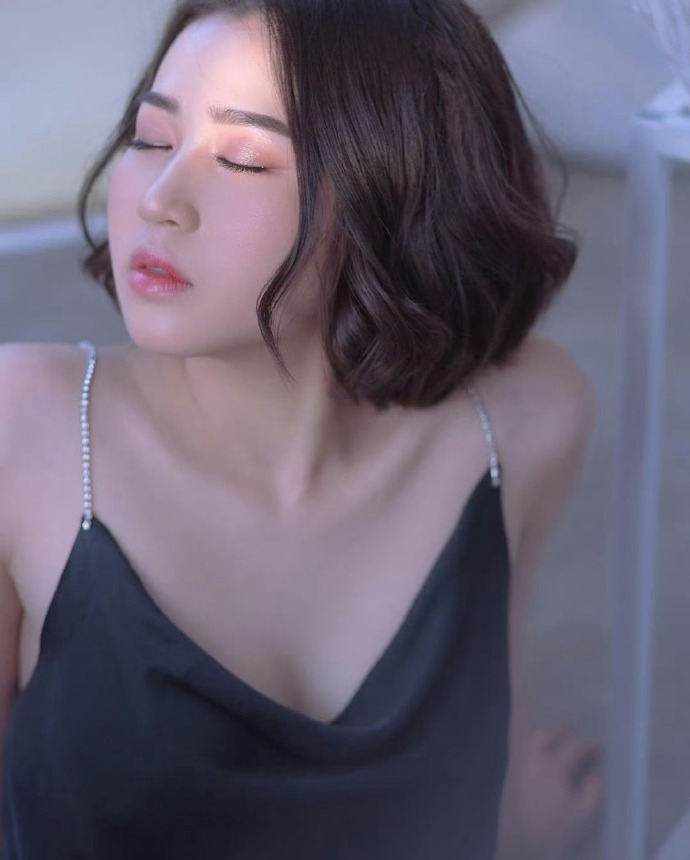 御姐·下拉式整话连载 第10页